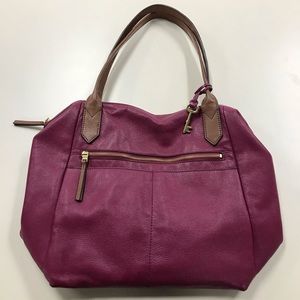 Fossil tote